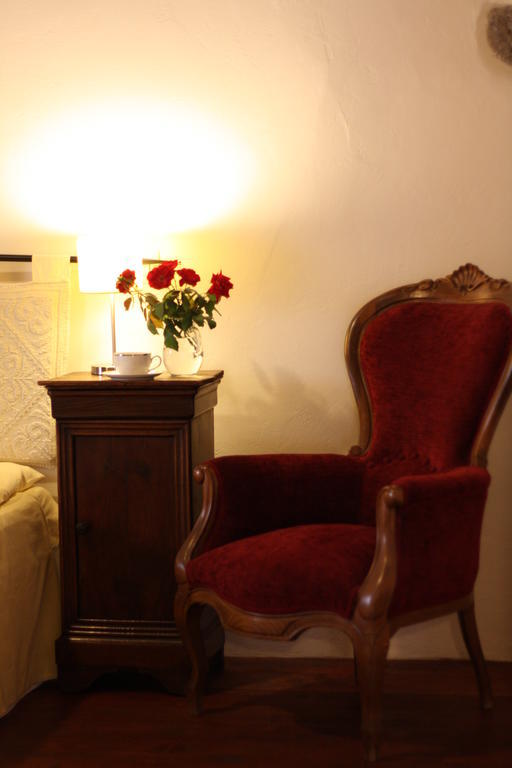 サントゥ・ルッスルジュ Il Lupo Rosso Bed & Breakfast 部屋 写真
