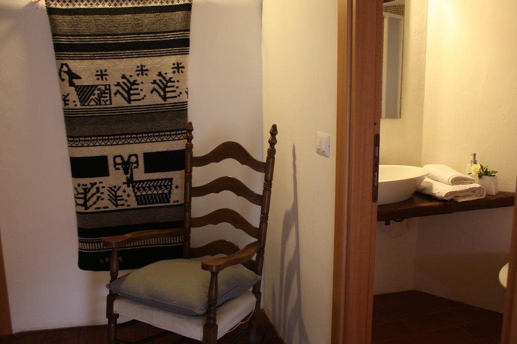 サントゥ・ルッスルジュ Il Lupo Rosso Bed & Breakfast 部屋 写真